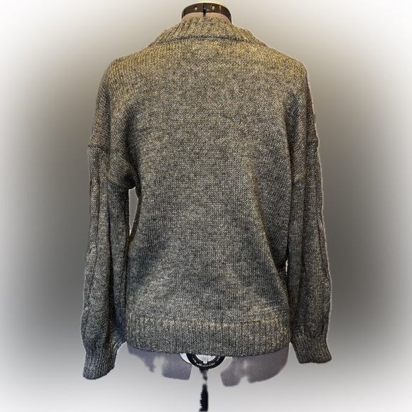 Lauren Conrad | Metallic Cable Knit Sweater | Green Shimmer Pullover | Size L - Picture 5 of 11